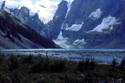 Lake of Hanging Glacier.